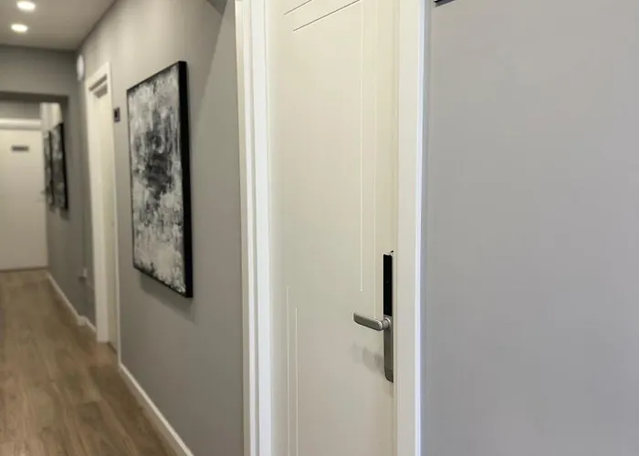 Szálloda L'hotel Tirana