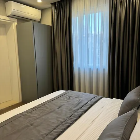 L'hotel Hotel 3*