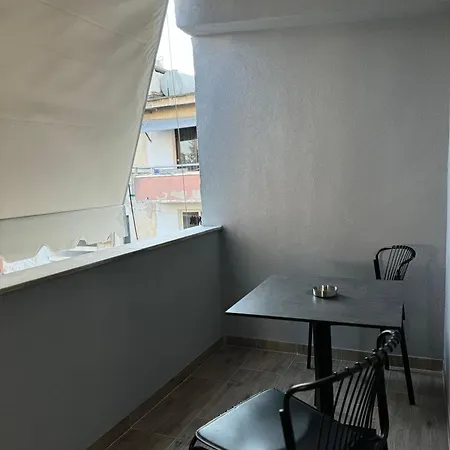 Hotel L'hotel 3*