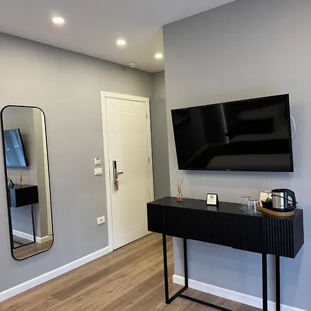 Hotell L'hotel Tirana